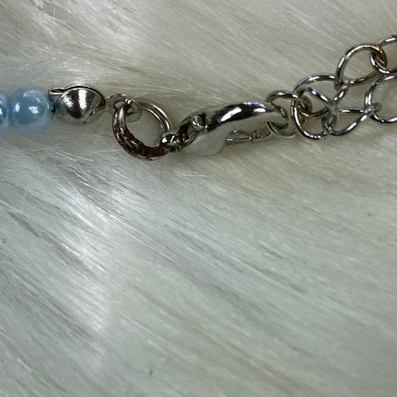 N Necklace Blue, Greens & Faux Pearl Beaded Necklace 19" - Picture 8 of 8